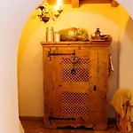 Jasmin Bed & Breakfast 3*