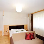 Jasmin 3* Мерано