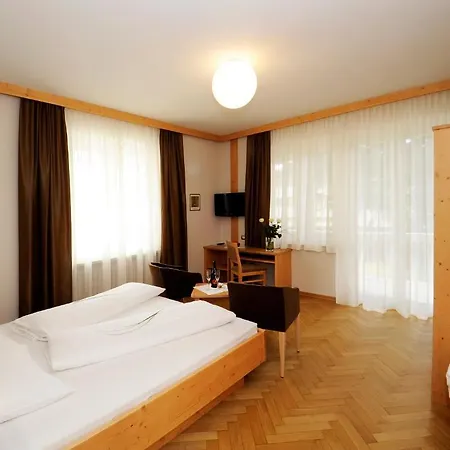 Couette-café Jasmin 3*